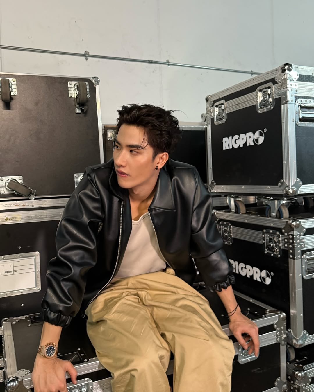 เต - ตะวัน วิหครัตน์