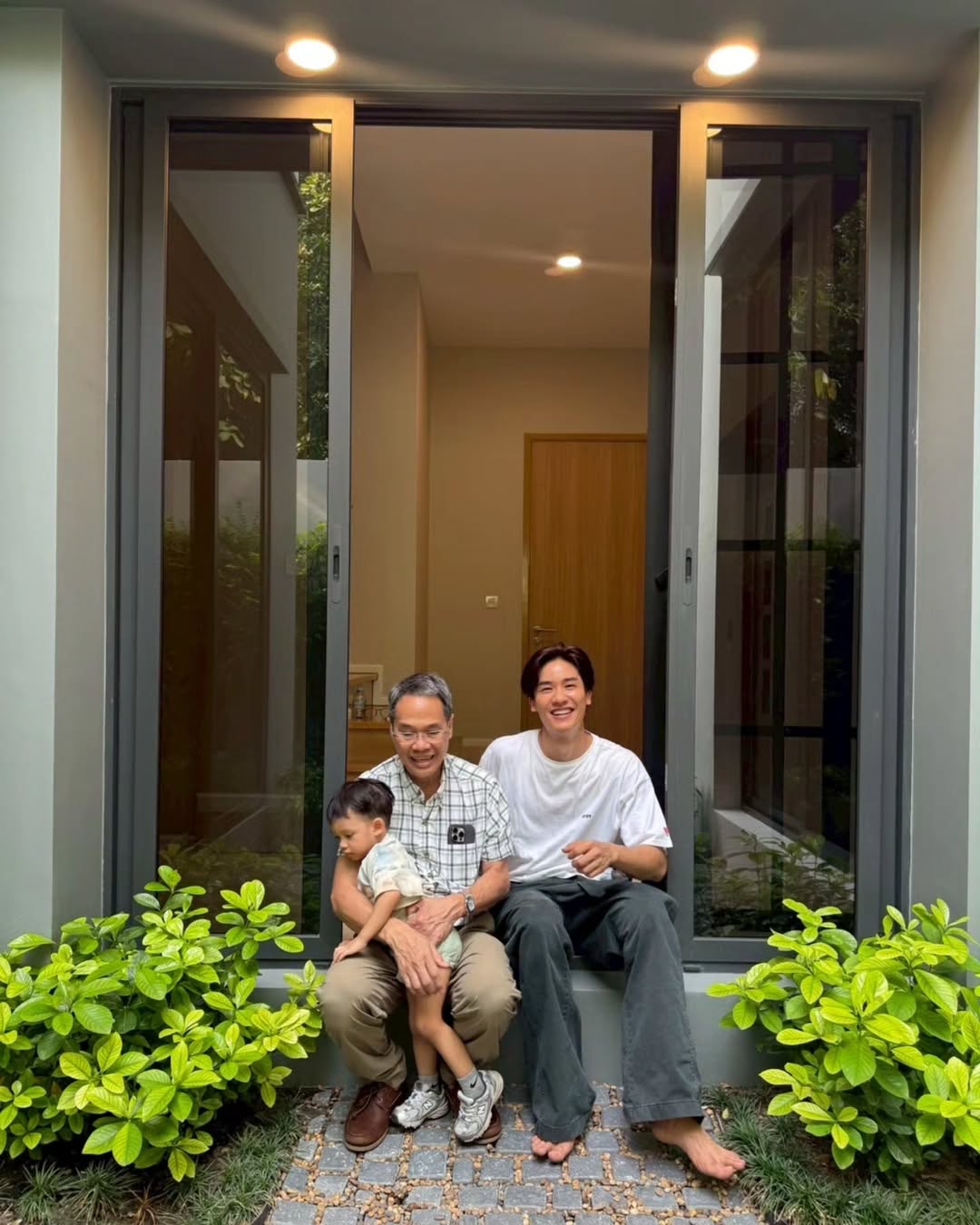 เต - ตะวัน วิหครัตน์