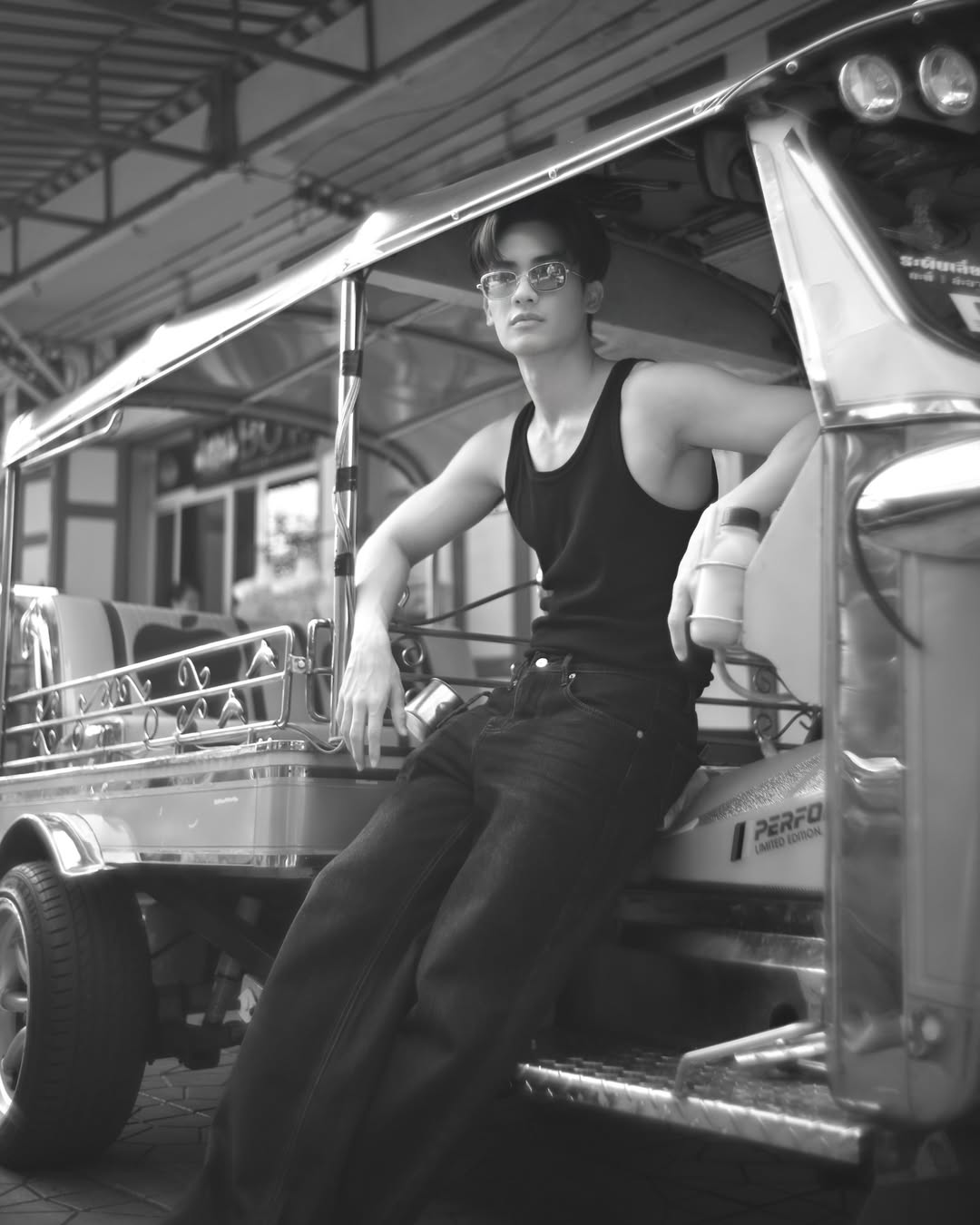 เต - ตะวัน วิหครัตน์