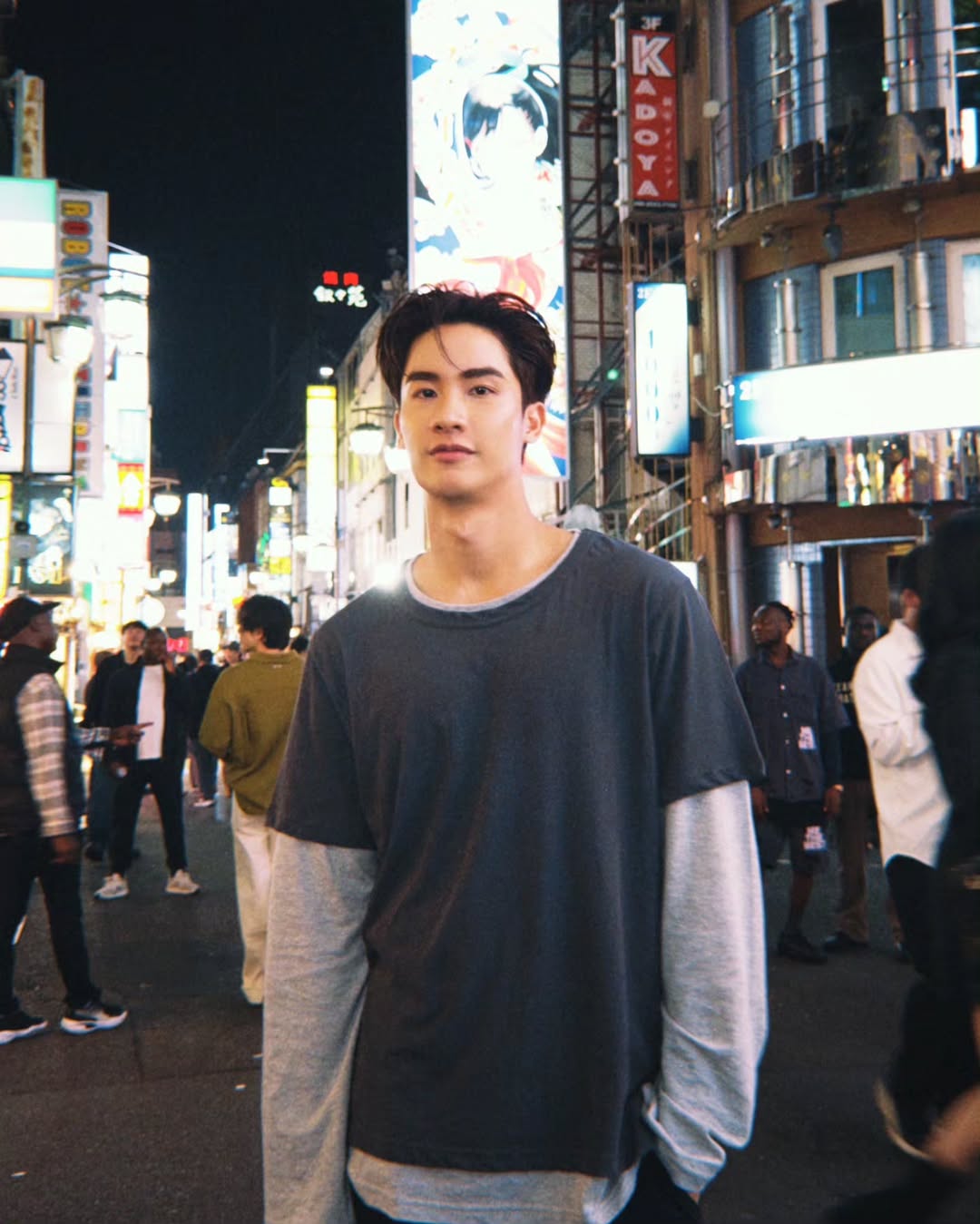 เต - ตะวัน วิหครัตน์