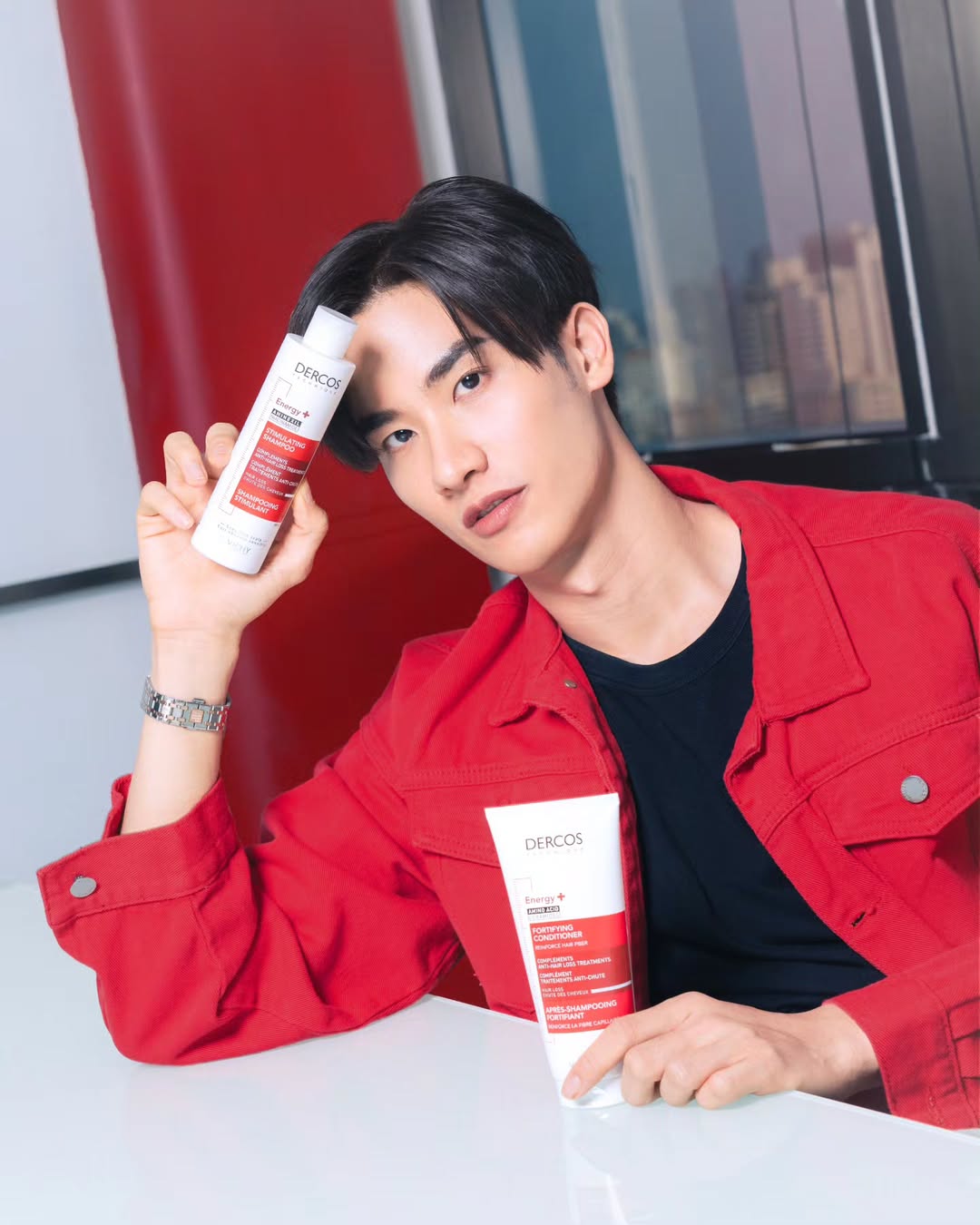 เต - ตะวัน วิหครัตน์