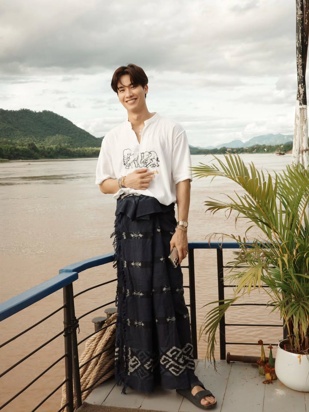 เต - ตะวัน วิหครัตน์