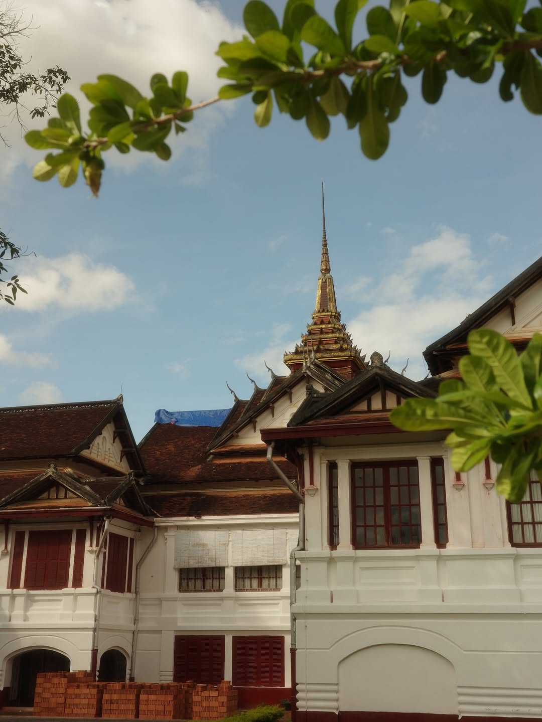 เต - ตะวัน วิหครัตน์