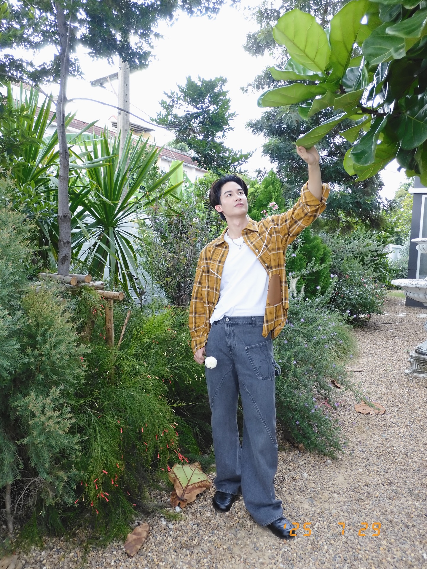 เต - ตะวัน วิหครัตน์