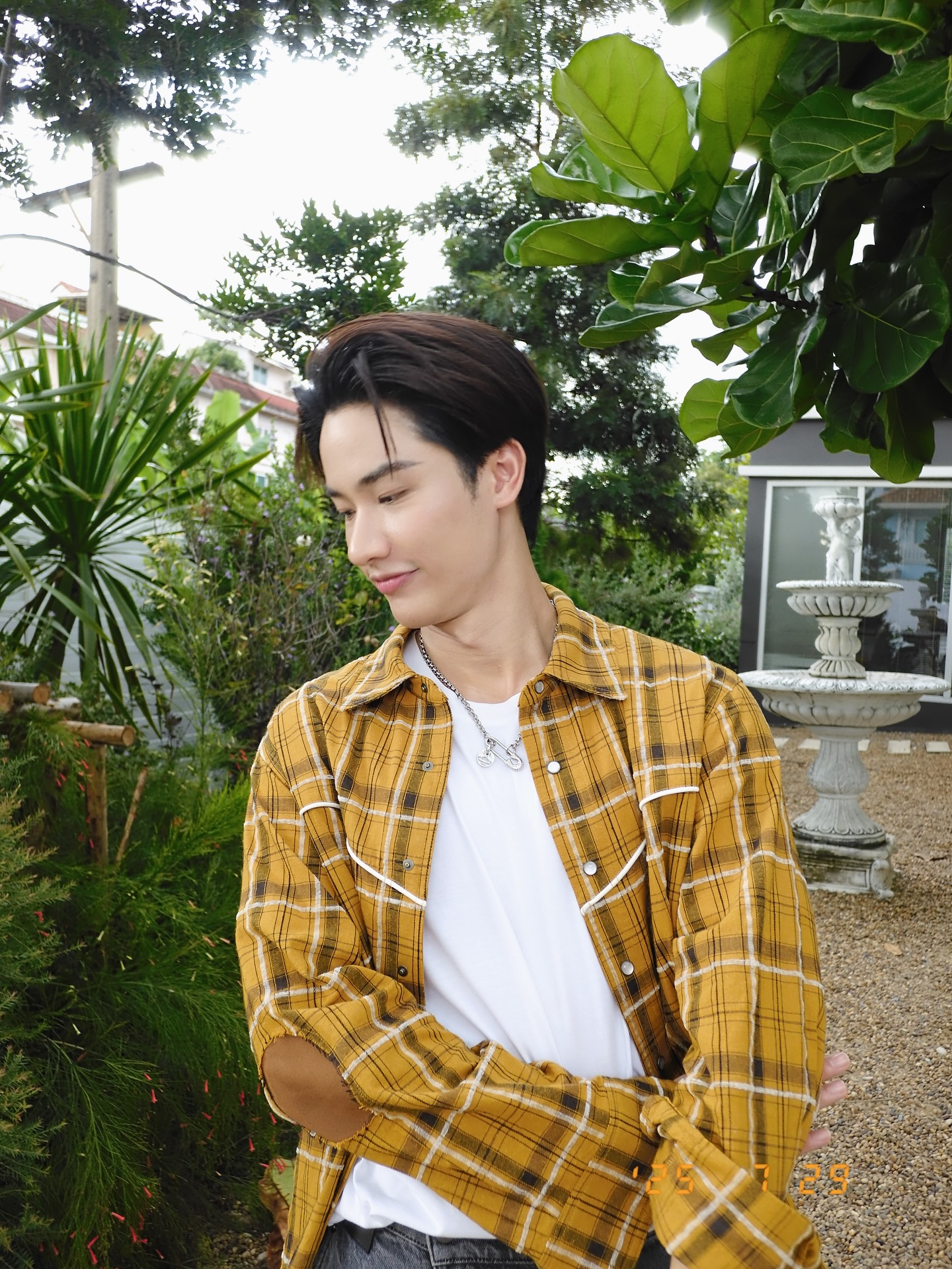 เต - ตะวัน วิหครัตน์