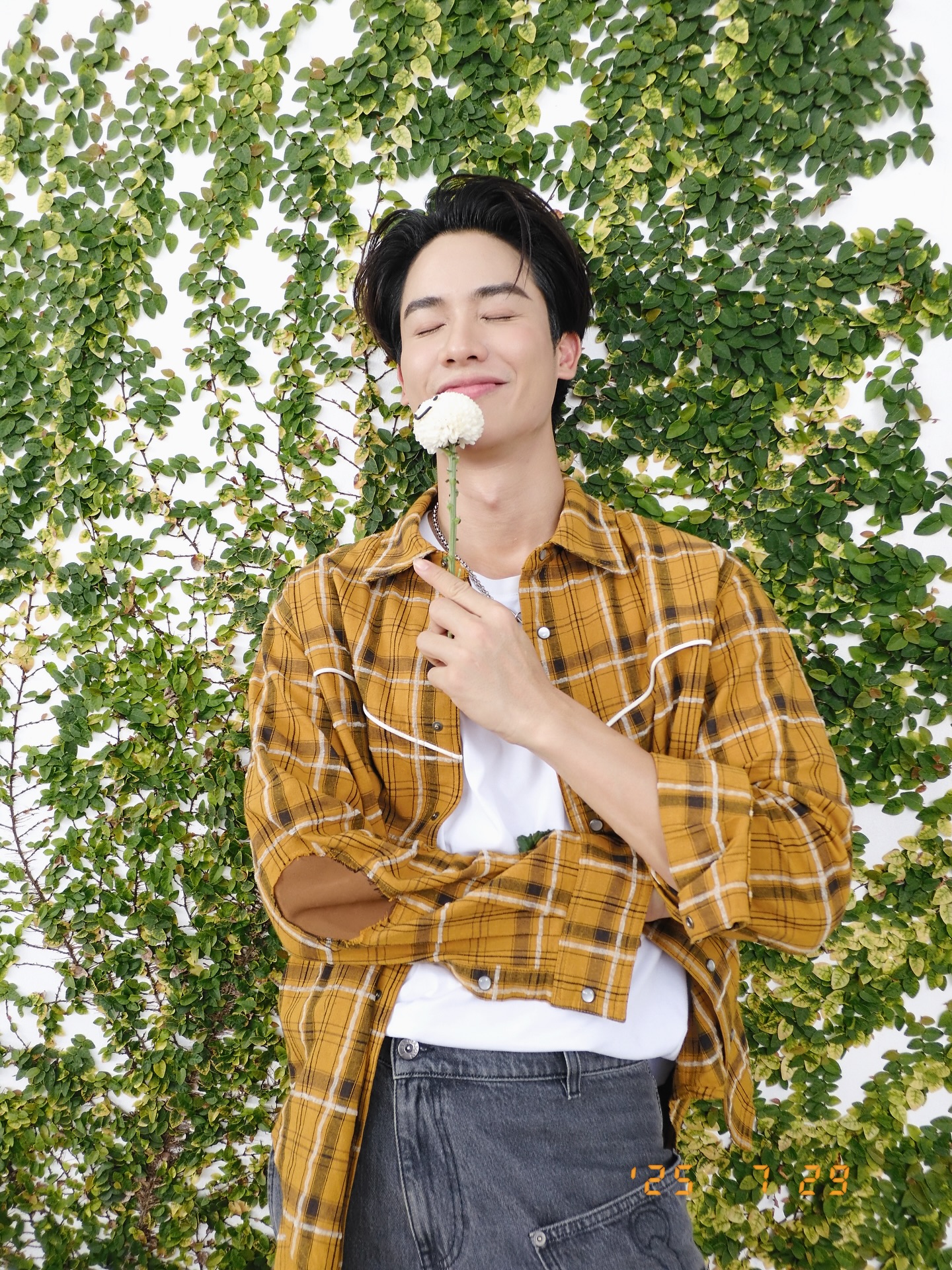 เต - ตะวัน วิหครัตน์