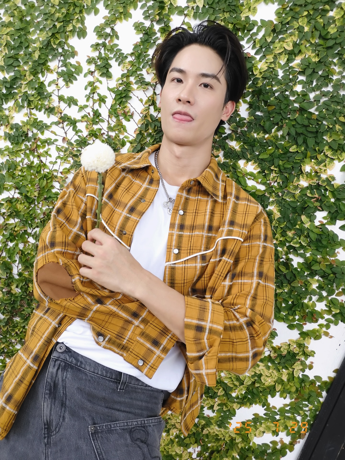 เต - ตะวัน วิหครัตน์