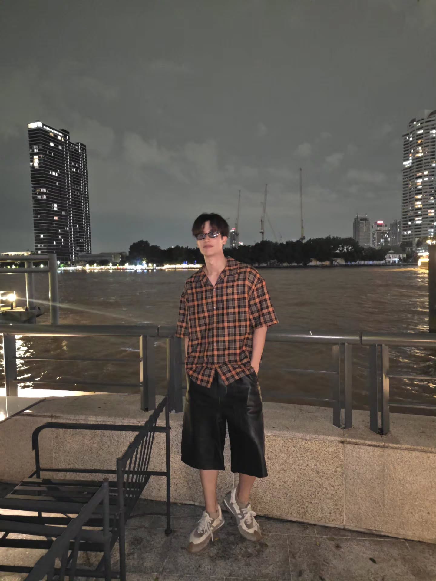 เต - ตะวัน วิหครัตน์