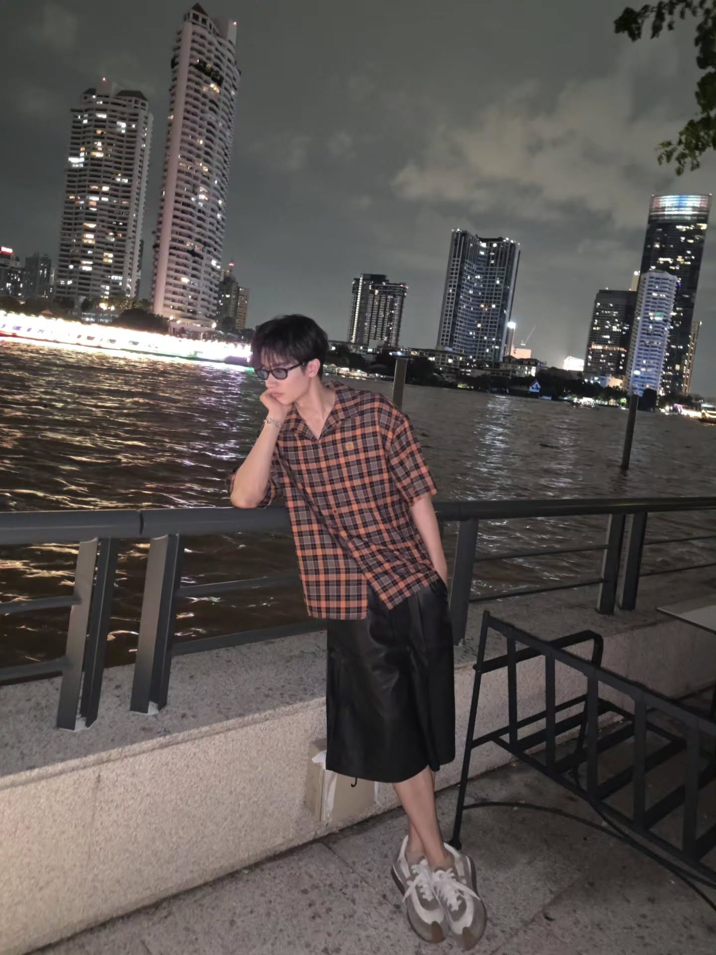 เต - ตะวัน วิหครัตน์
