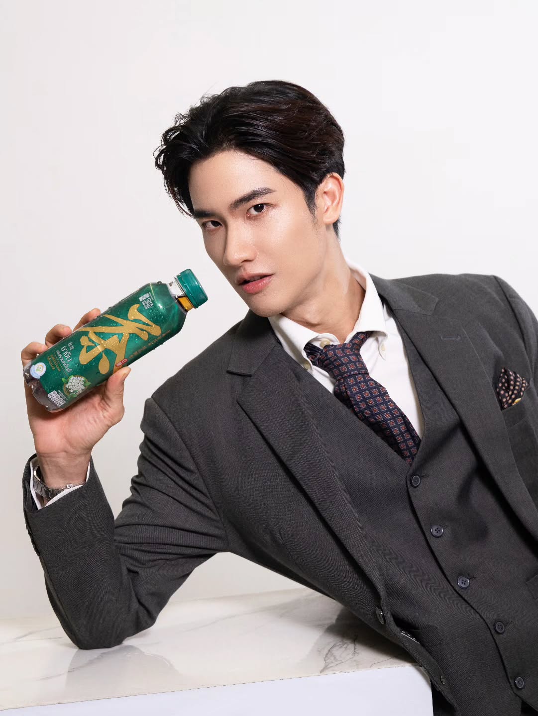 เต - ตะวัน วิหครัตน์