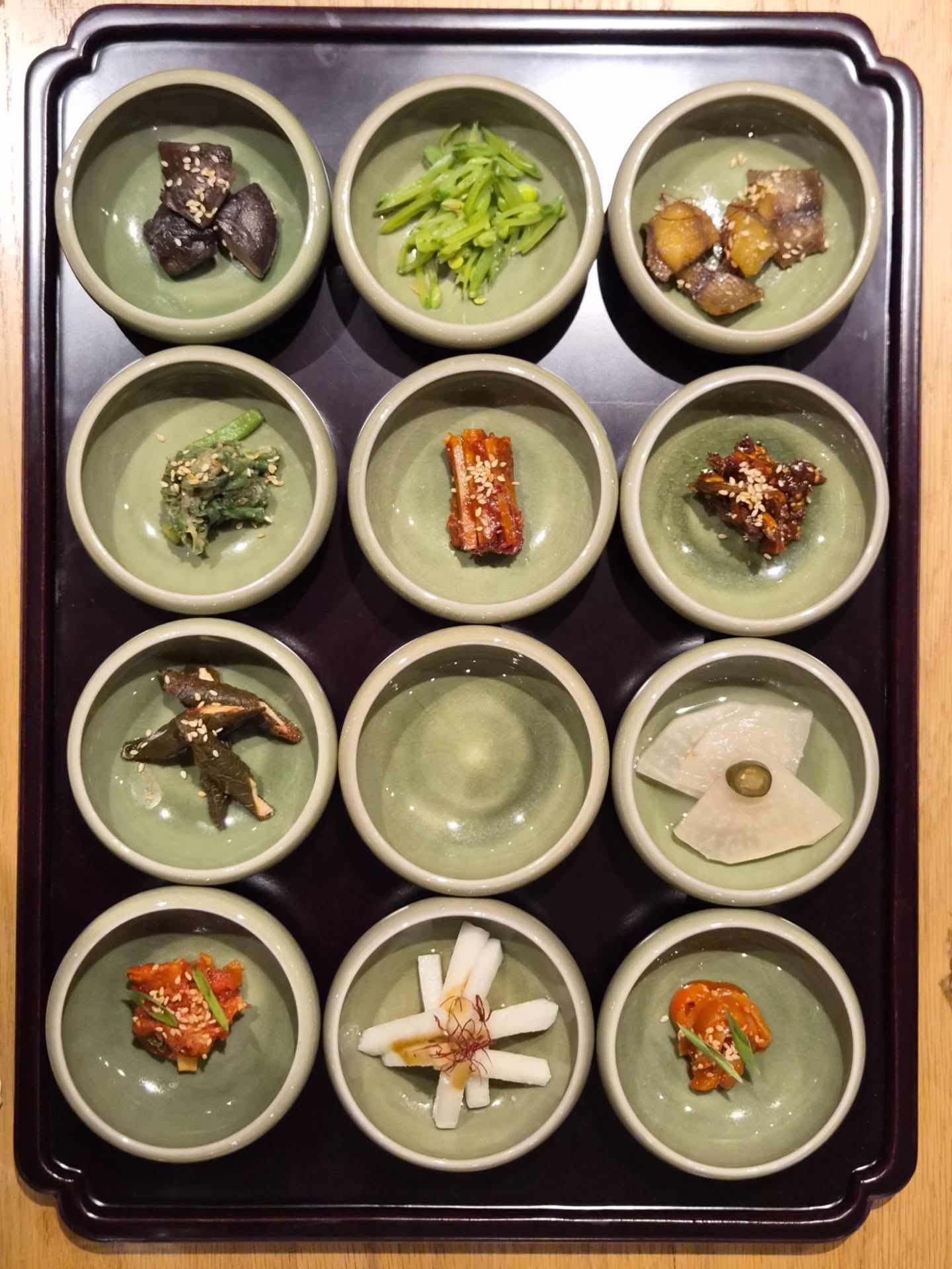 เต - ตะวัน วิหครัตน์