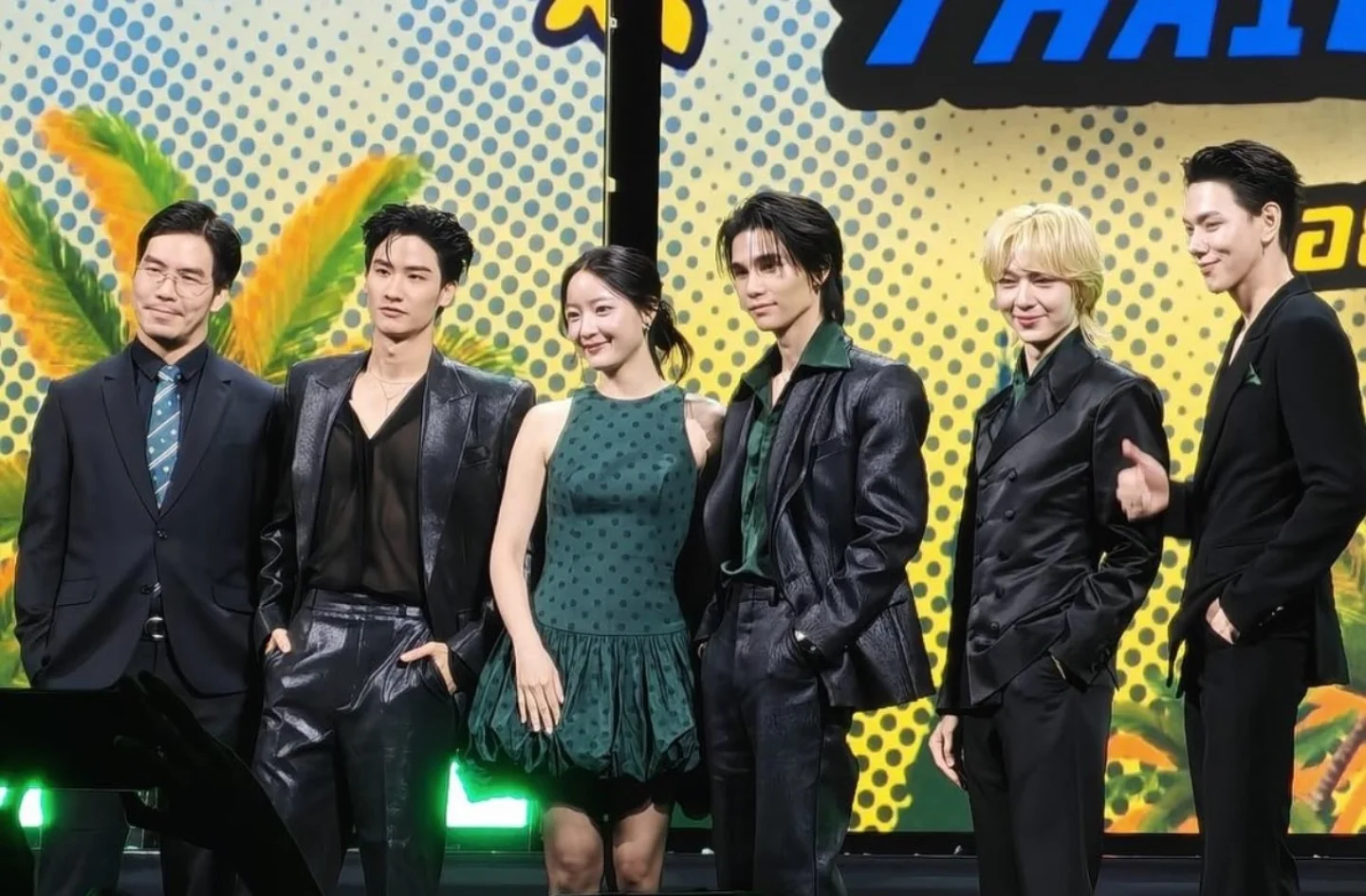 เต - ตะวัน วิหครัตน์