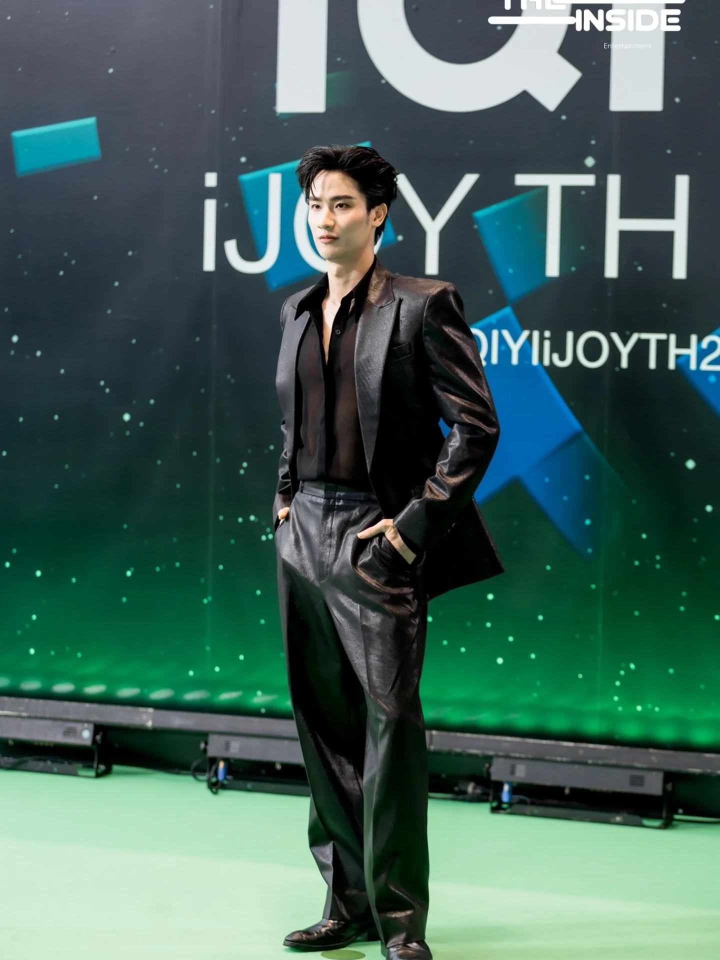 เต - ตะวัน วิหครัตน์