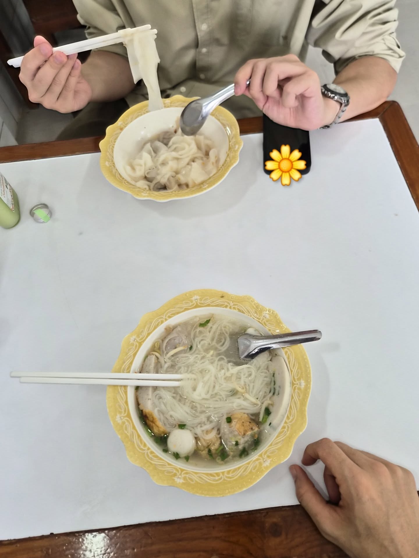 เต - ตะวัน วิหครัตน์