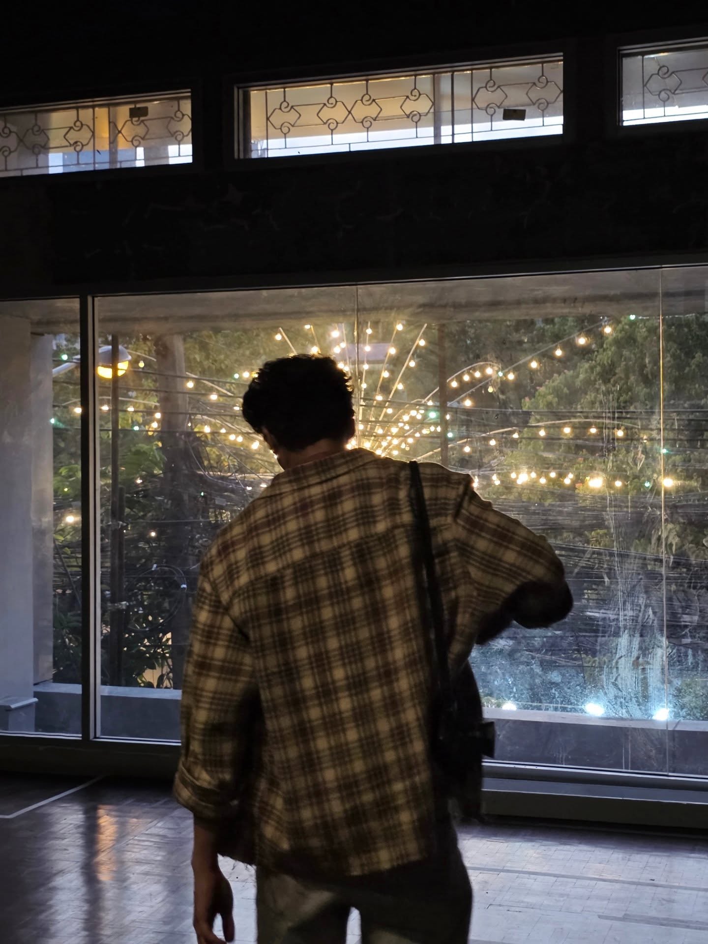 เต - ตะวัน วิหครัตน์