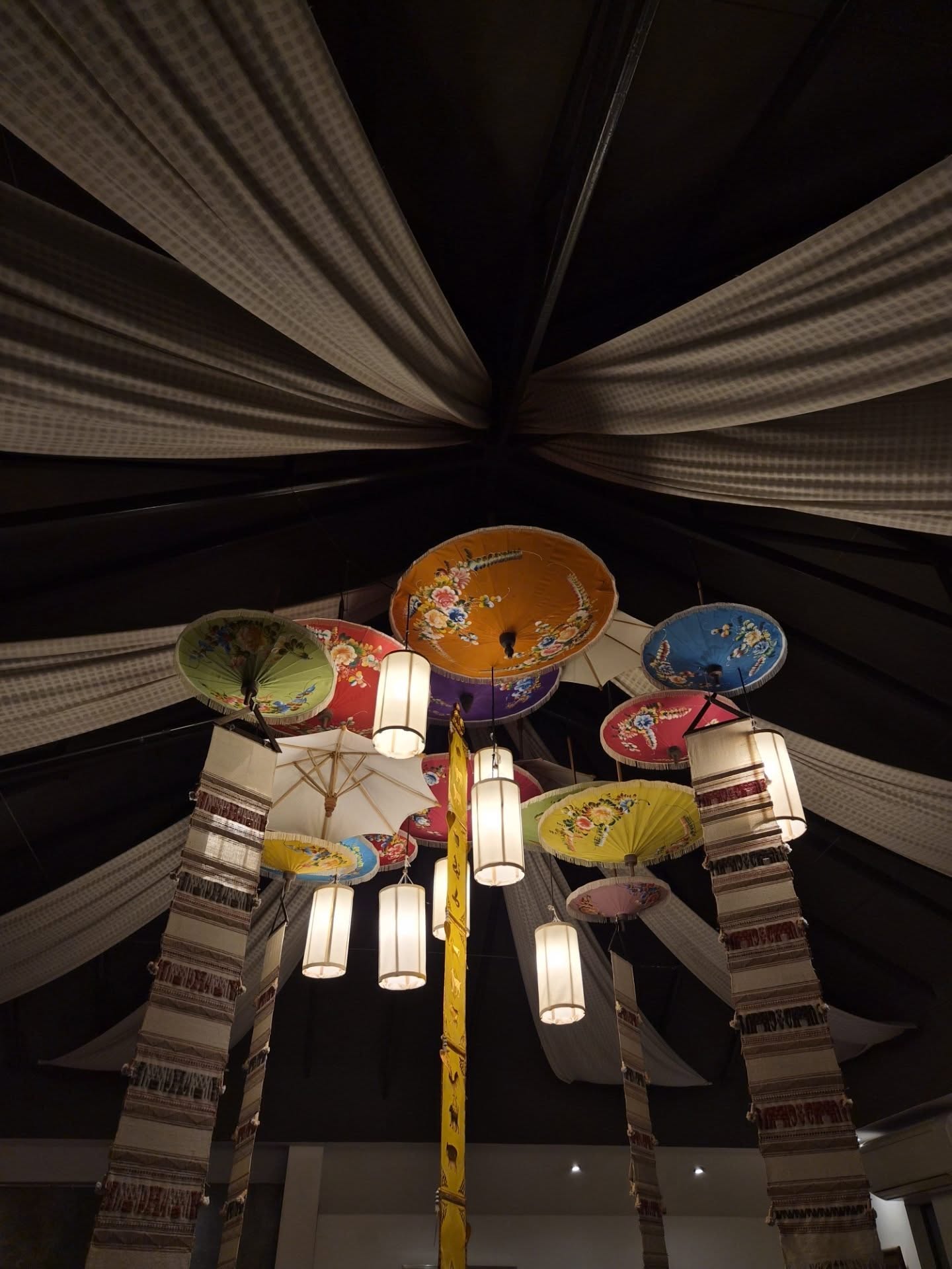 เต - ตะวัน วิหครัตน์