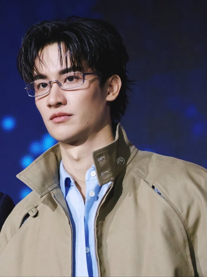 เต - ตะวัน วิหครัตน์