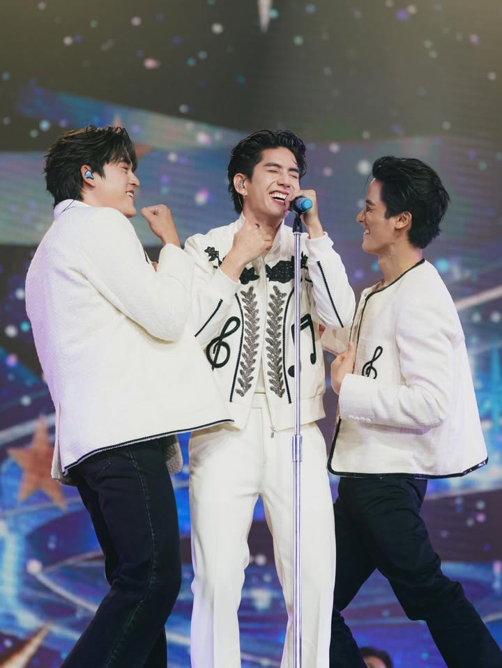 เต - ตะวัน วิหครัตน์