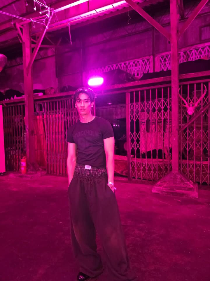 เต - ตะวัน วิหครัตน์