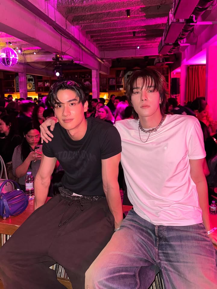 เต - ตะวัน วิหครัตน์