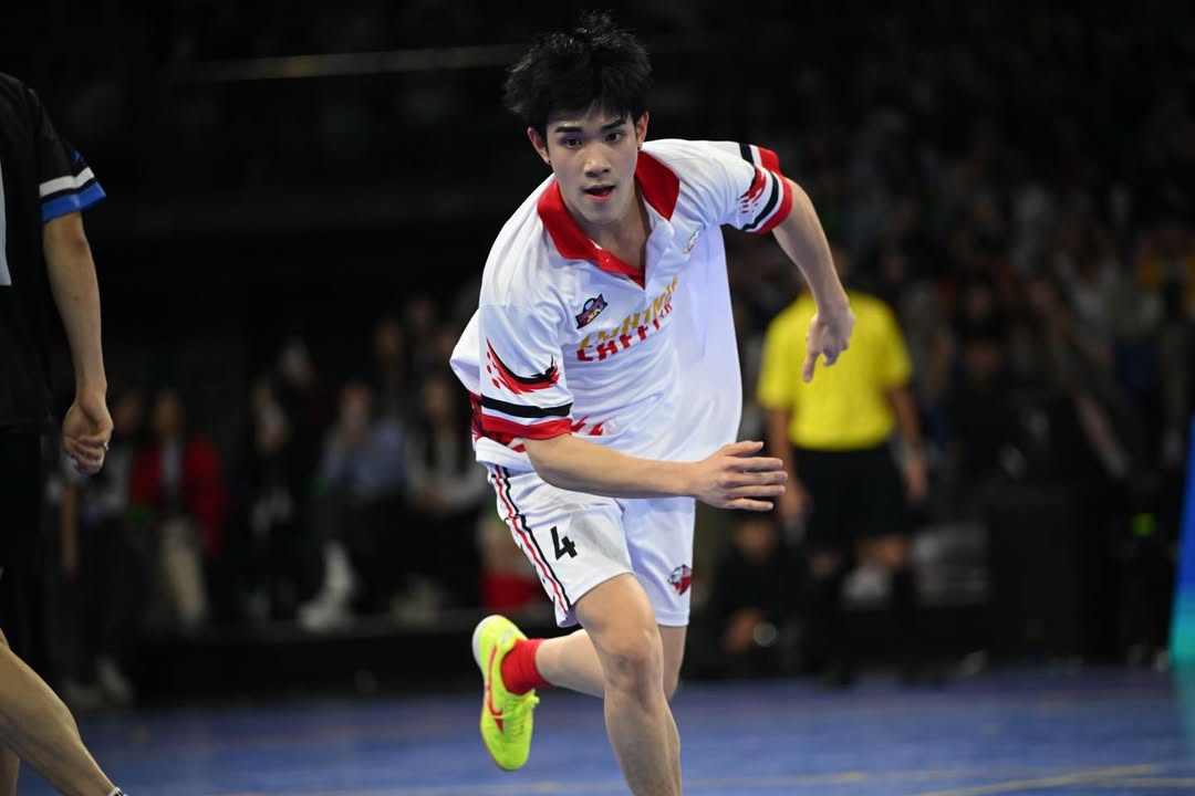 เต - ตะวัน วิหครัตน์