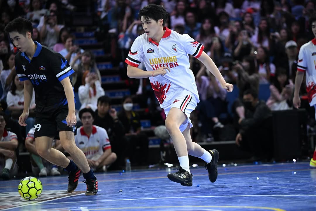 เต - ตะวัน วิหครัตน์