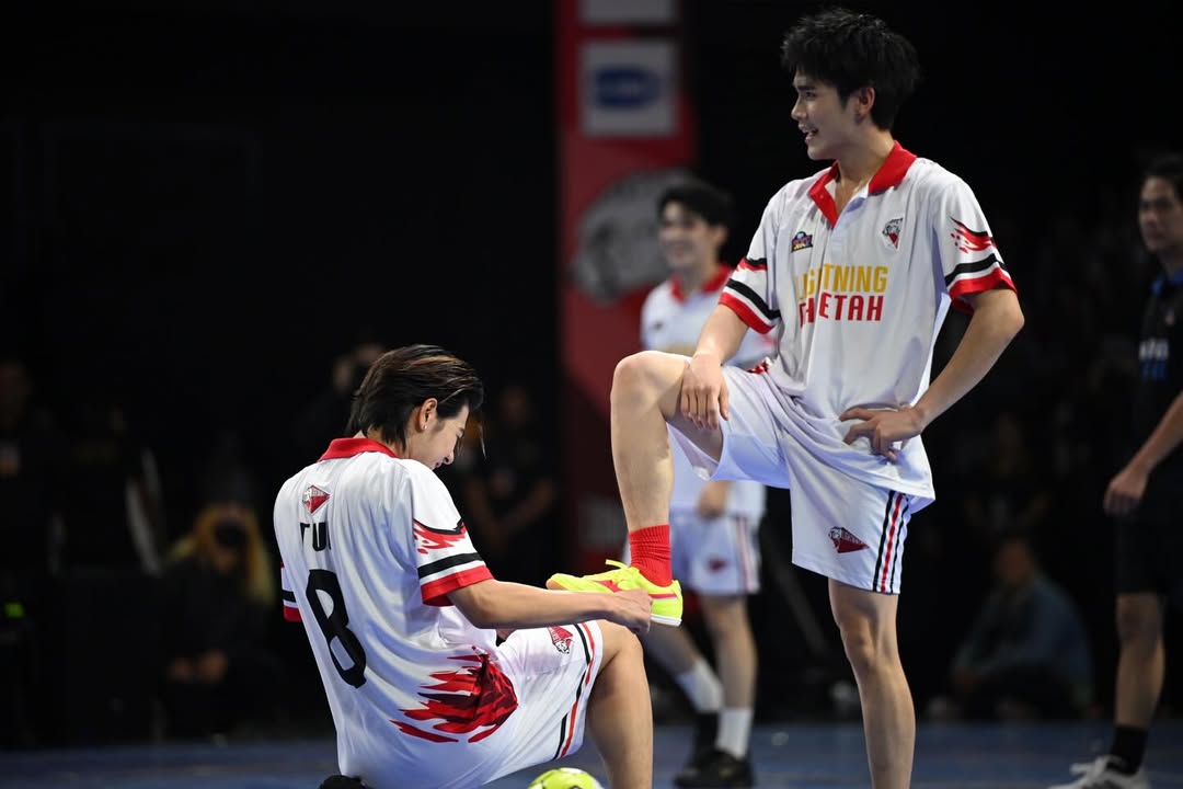 เต - ตะวัน วิหครัตน์