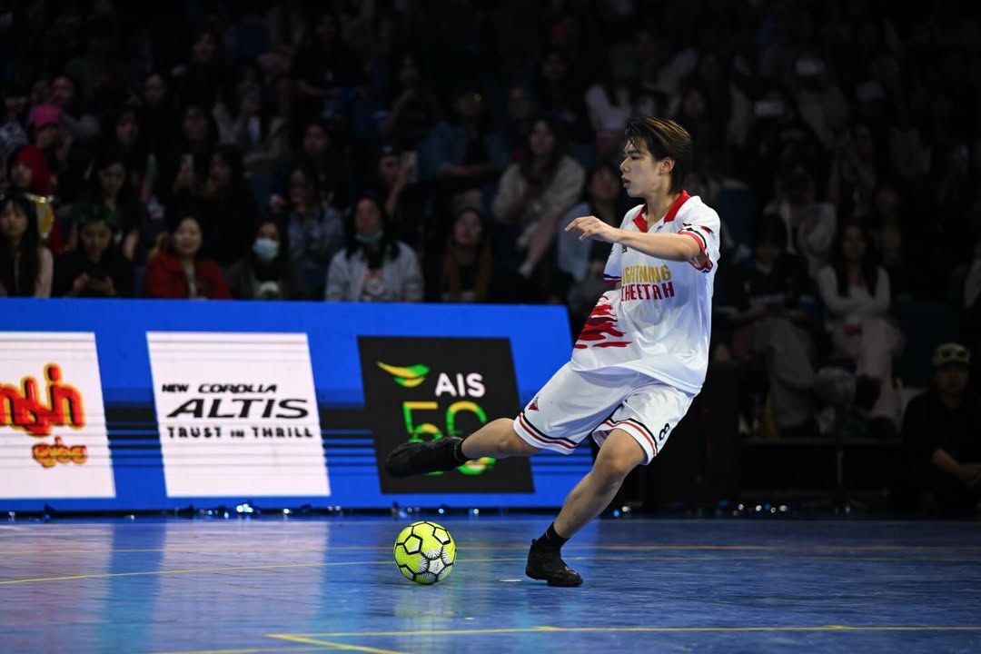 เต - ตะวัน วิหครัตน์