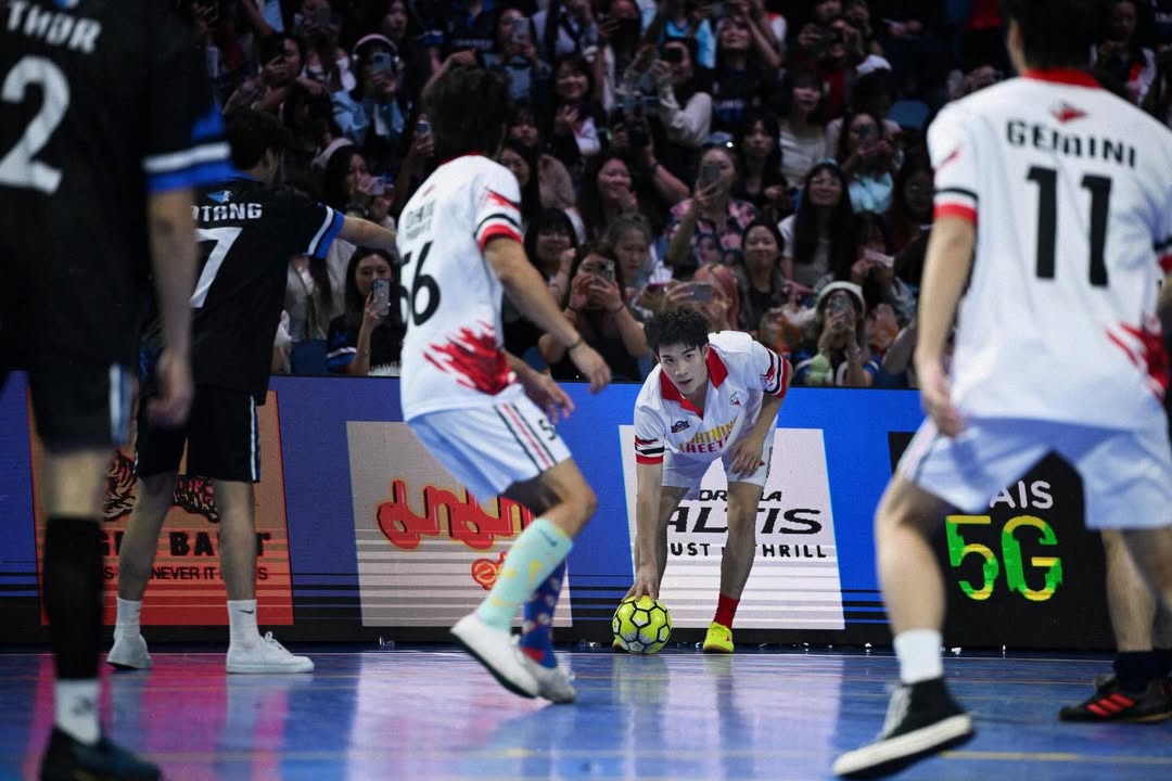 เต - ตะวัน วิหครัตน์