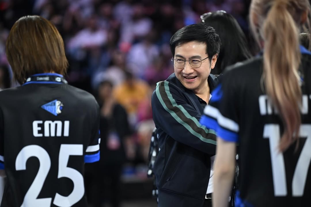 เต - ตะวัน วิหครัตน์