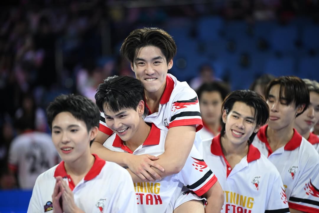 เต - ตะวัน วิหครัตน์