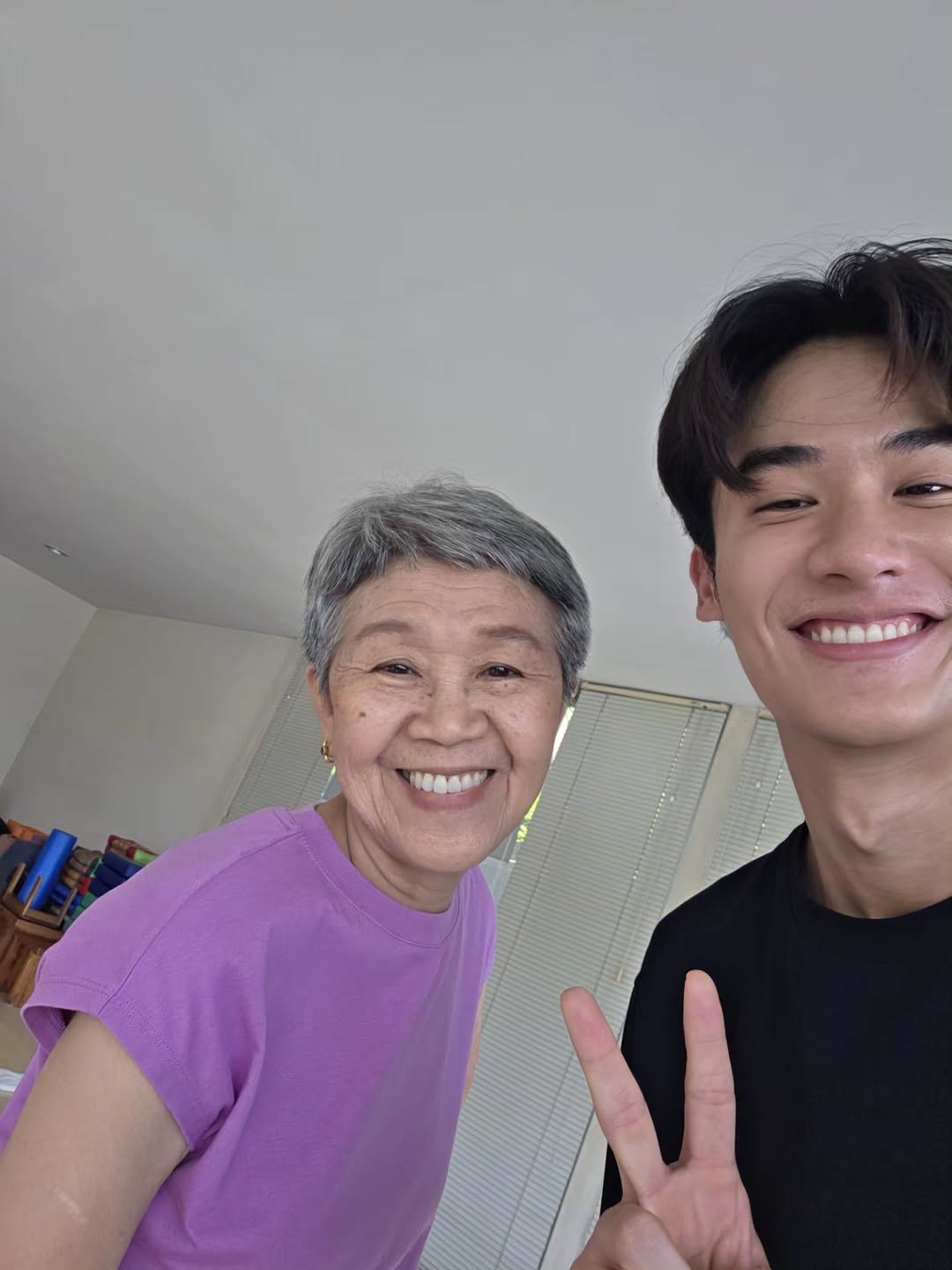 เต - ตะวัน วิหครัตน์