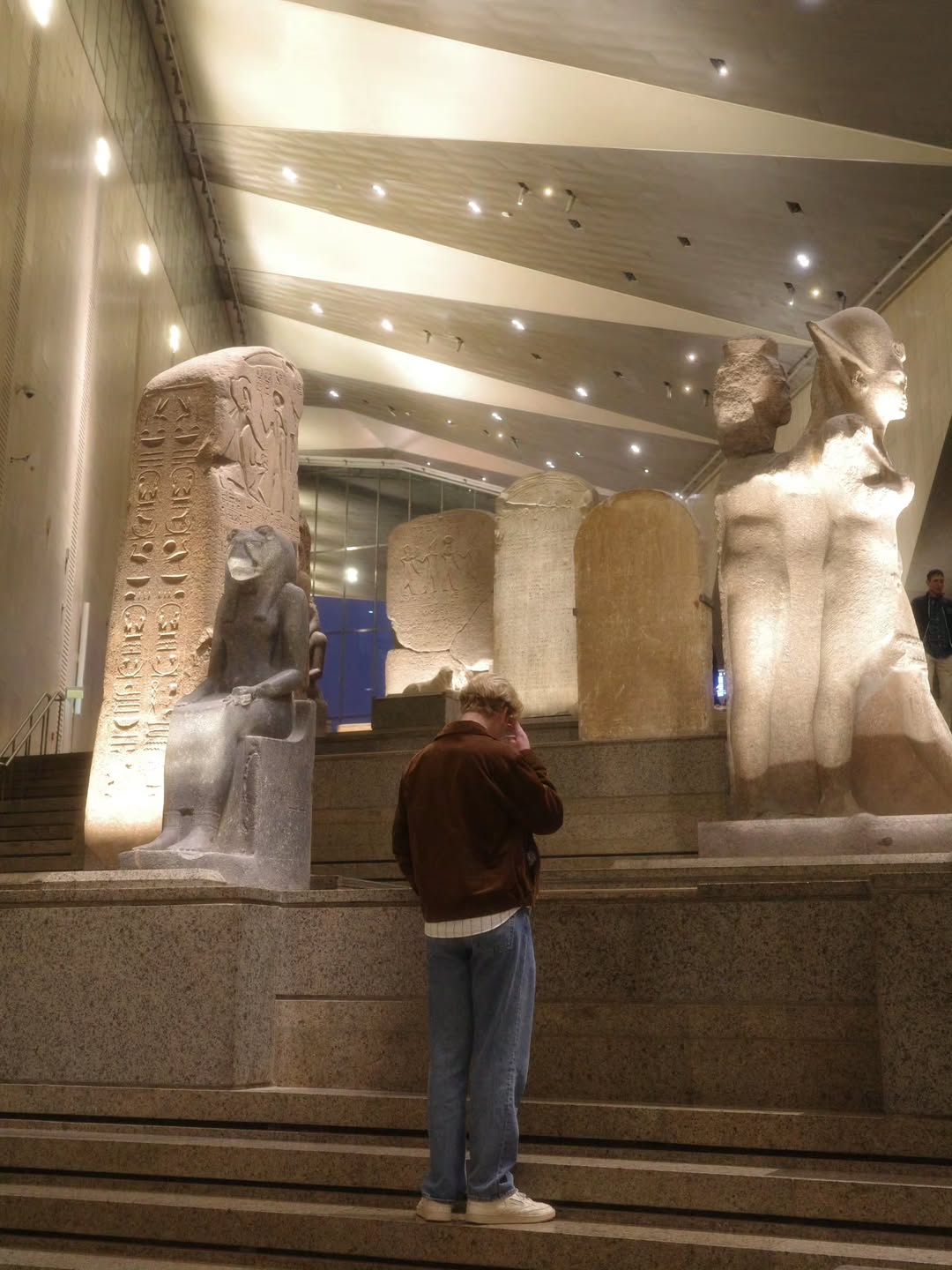 เต - ตะวัน วิหครัตน์