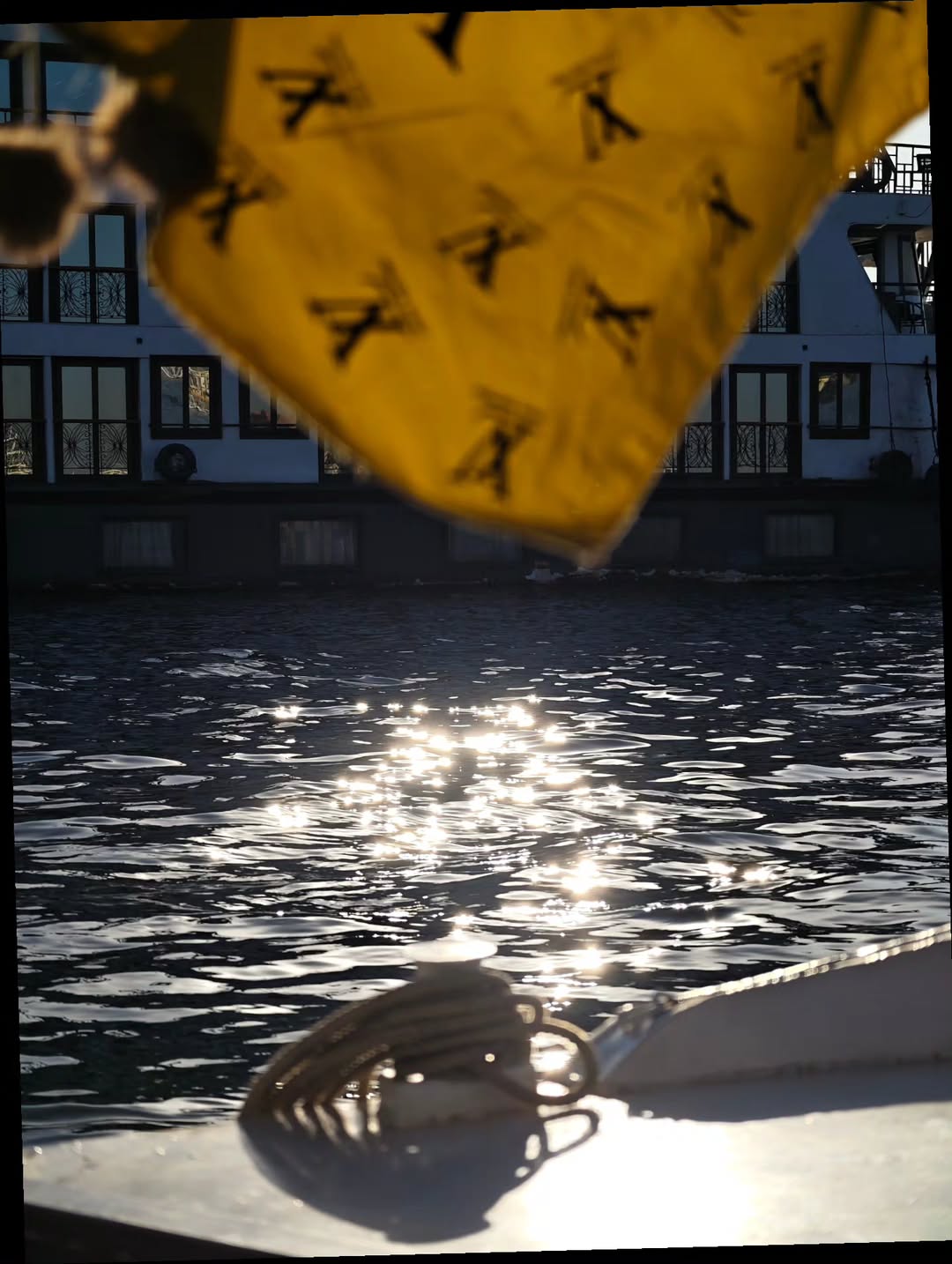 เต - ตะวัน วิหครัตน์