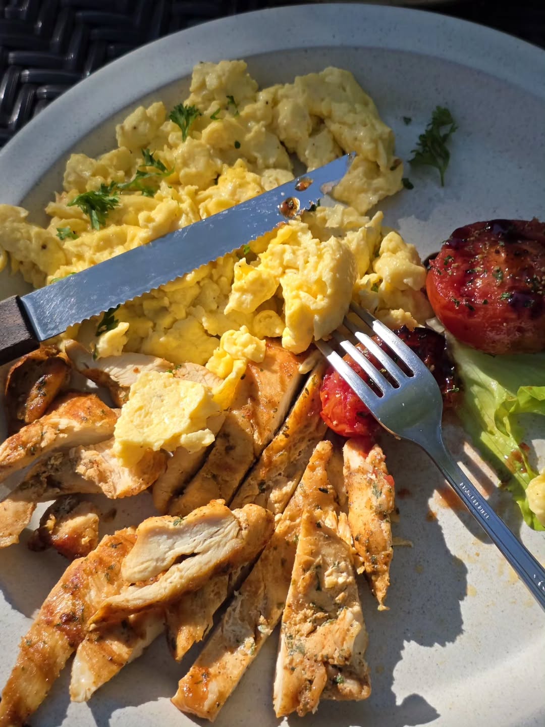 เต - ตะวัน วิหครัตน์