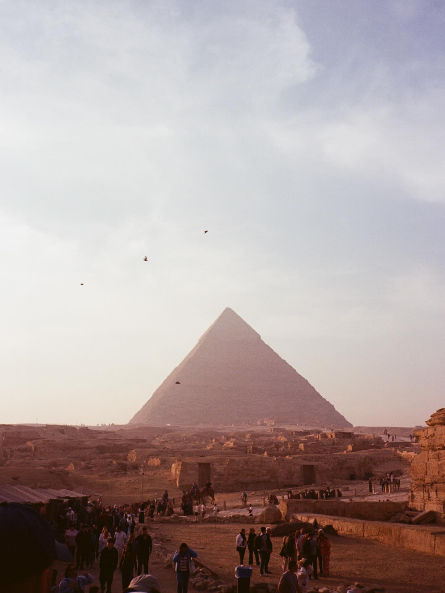 เต - ตะวัน วิหครัตน์