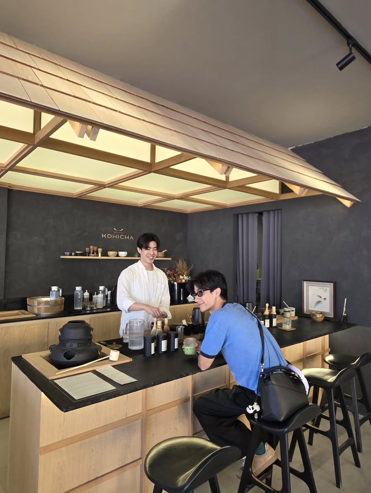 เต - ตะวัน วิหครัตน์