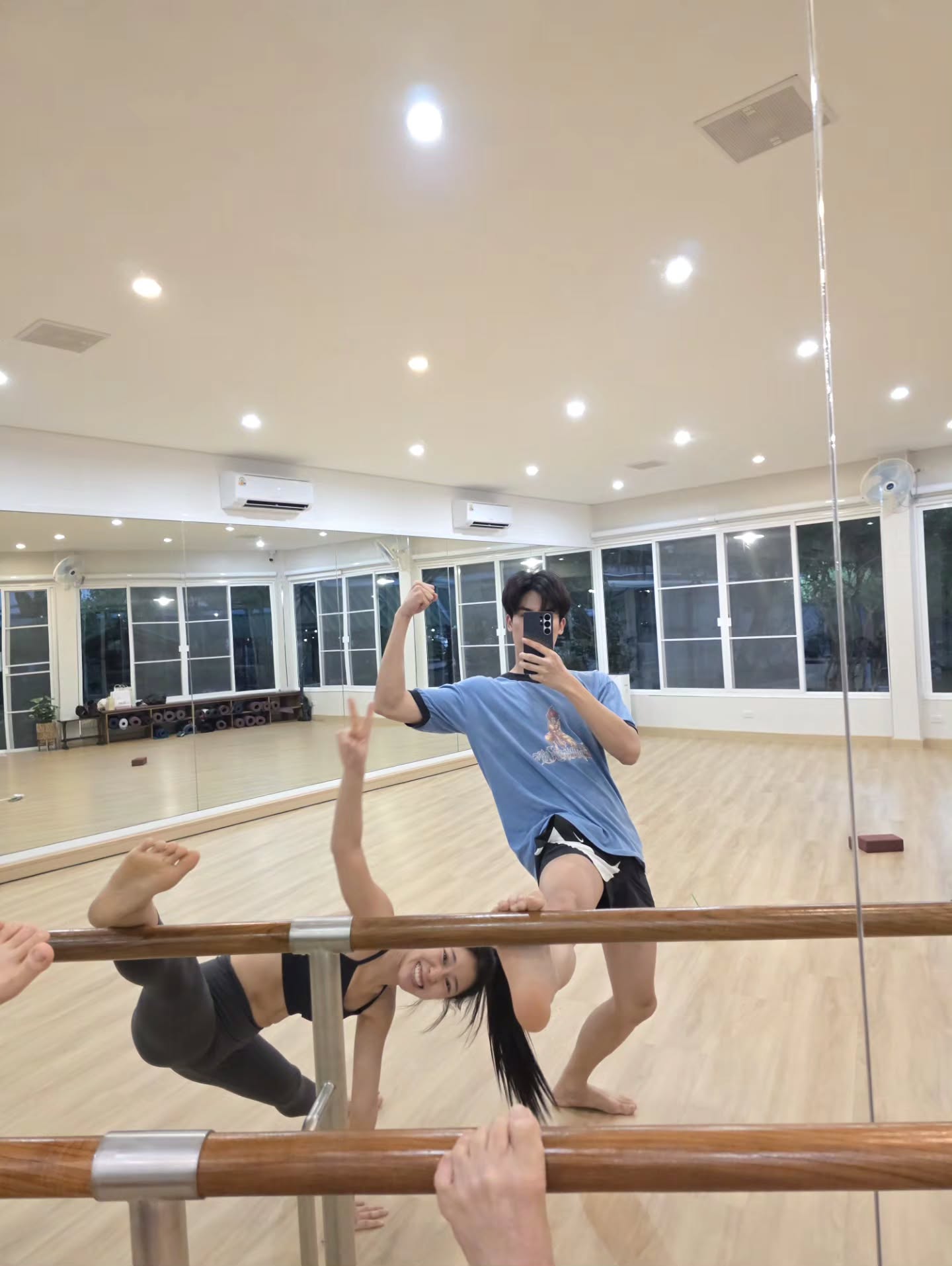 เต - ตะวัน วิหครัตน์