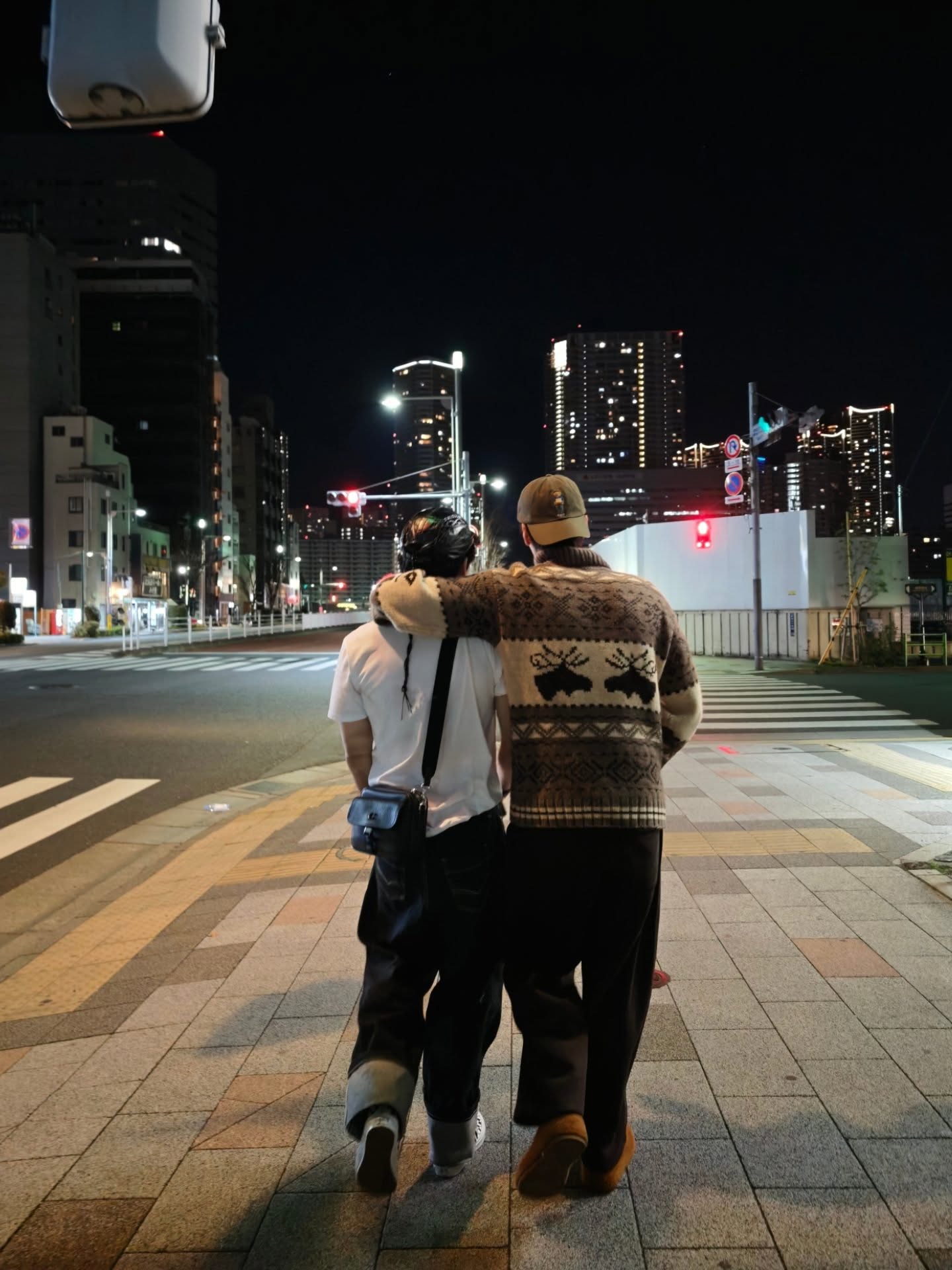 เต - ตะวัน วิหครัตน์