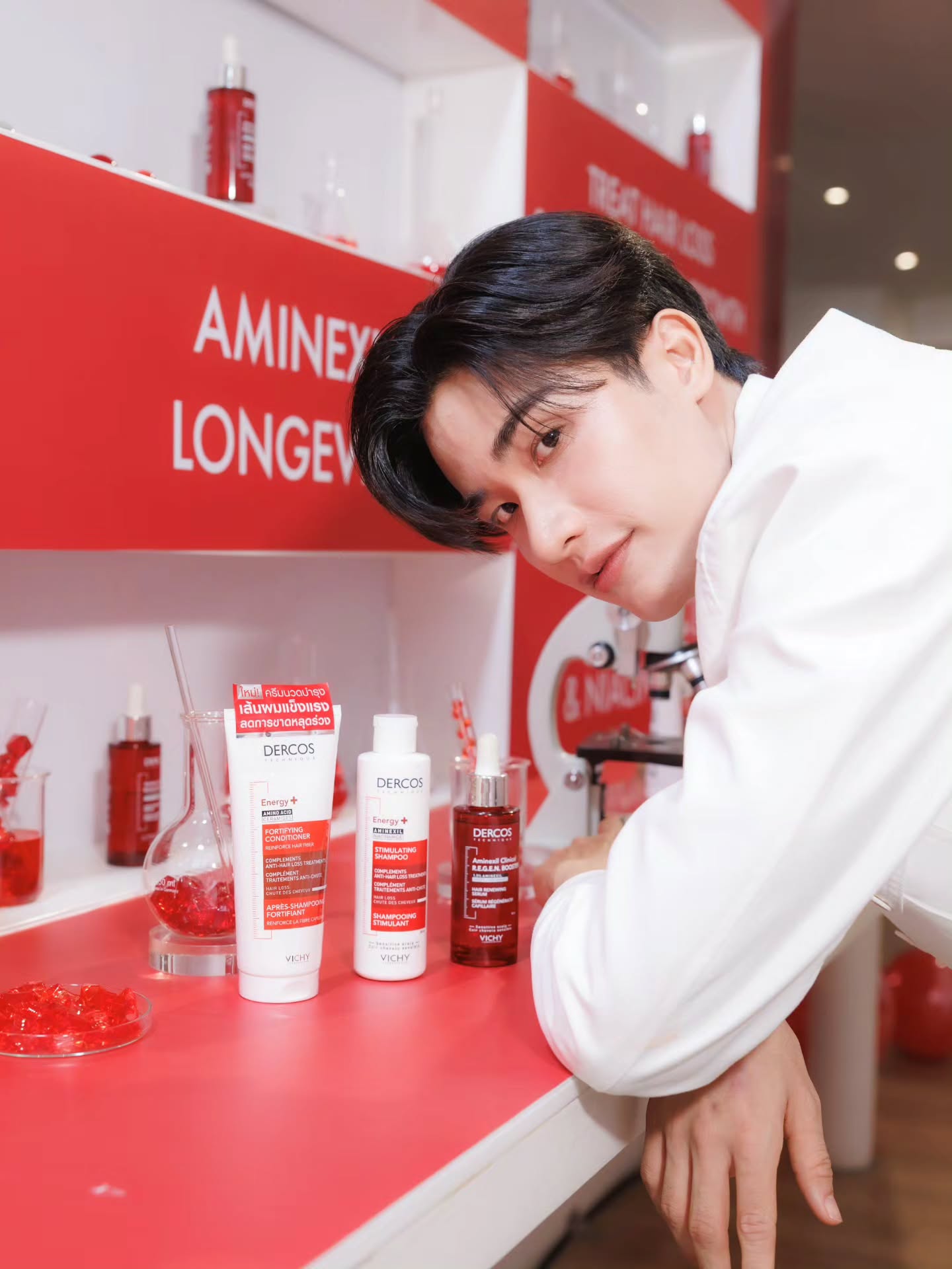 เต - ตะวัน วิหครัตน์