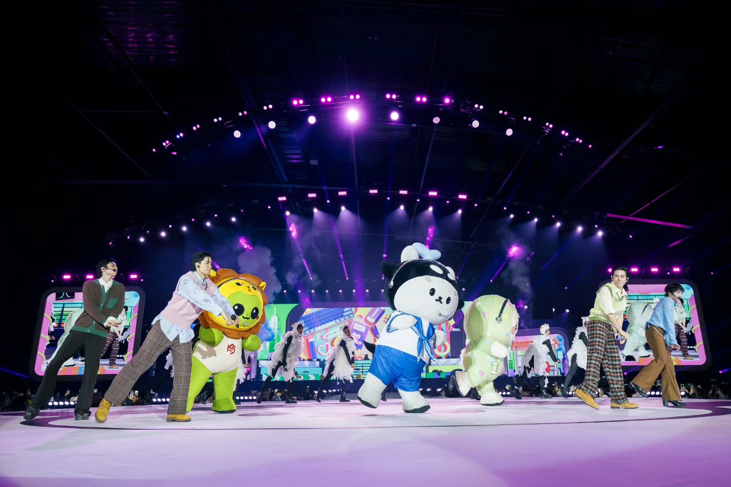 เต - ตะวัน วิหครัตน์