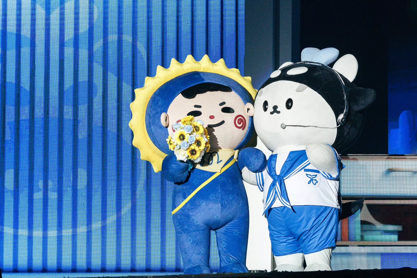 เต - ตะวัน วิหครัตน์