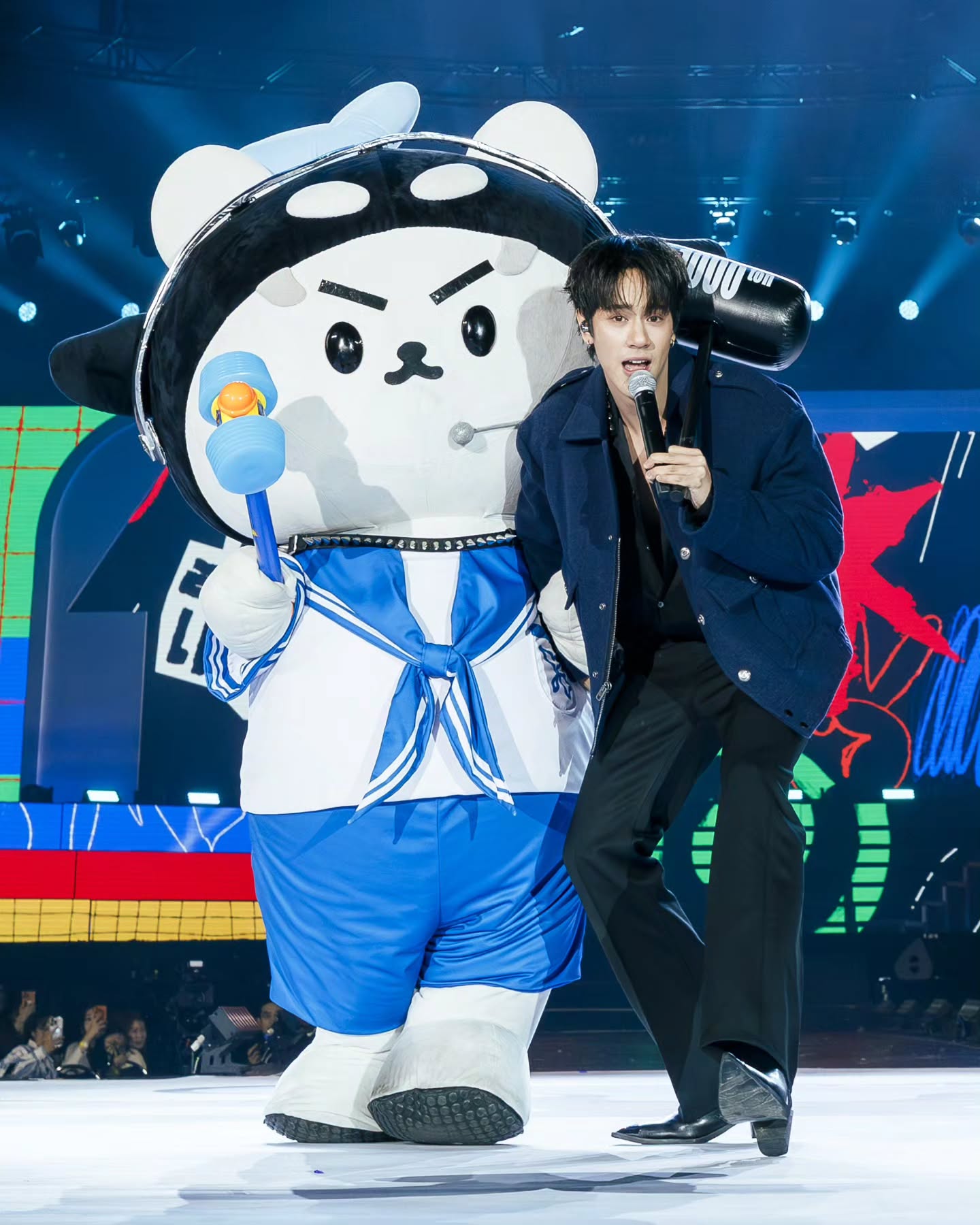 เต - ตะวัน วิหครัตน์