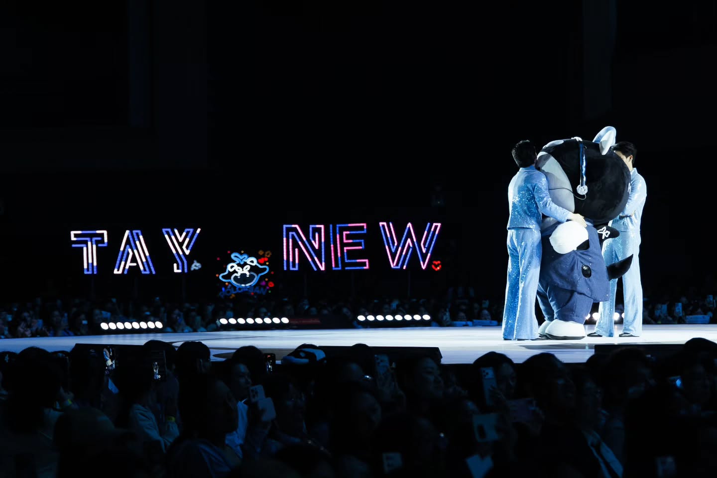 เต - ตะวัน วิหครัตน์