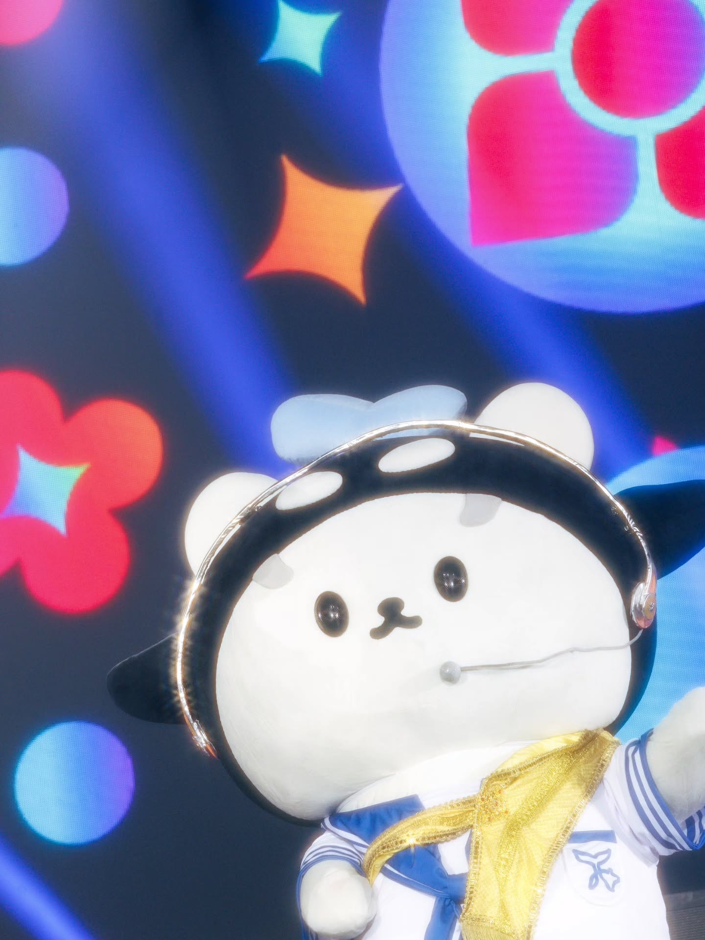 เต - ตะวัน วิหครัตน์