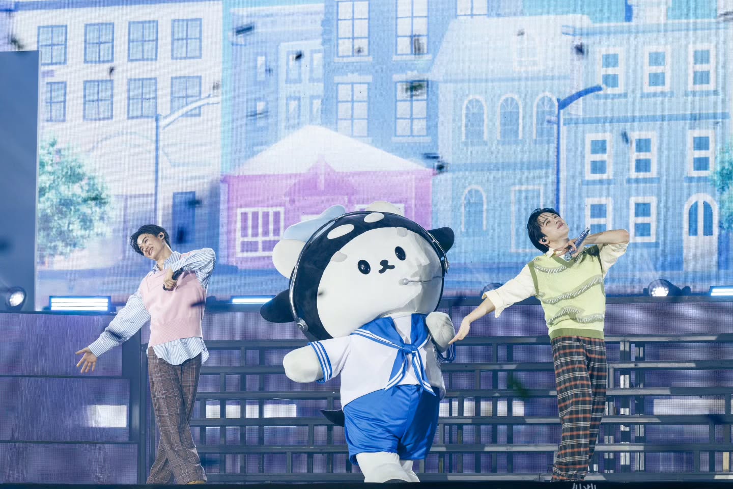 เต - ตะวัน วิหครัตน์