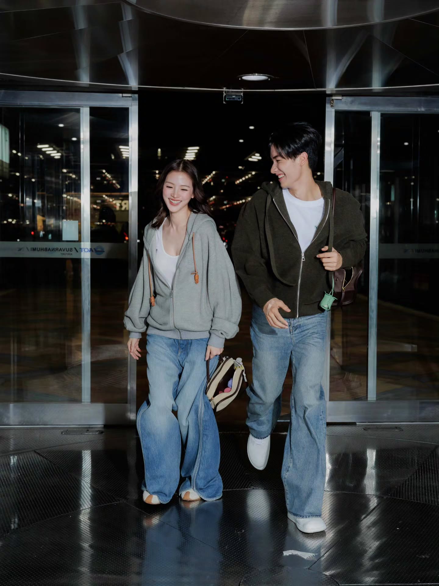 เต - ตะวัน วิหครัตน์