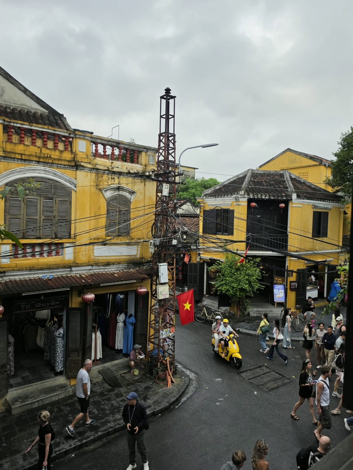 เต - ตะวัน วิหครัตน์