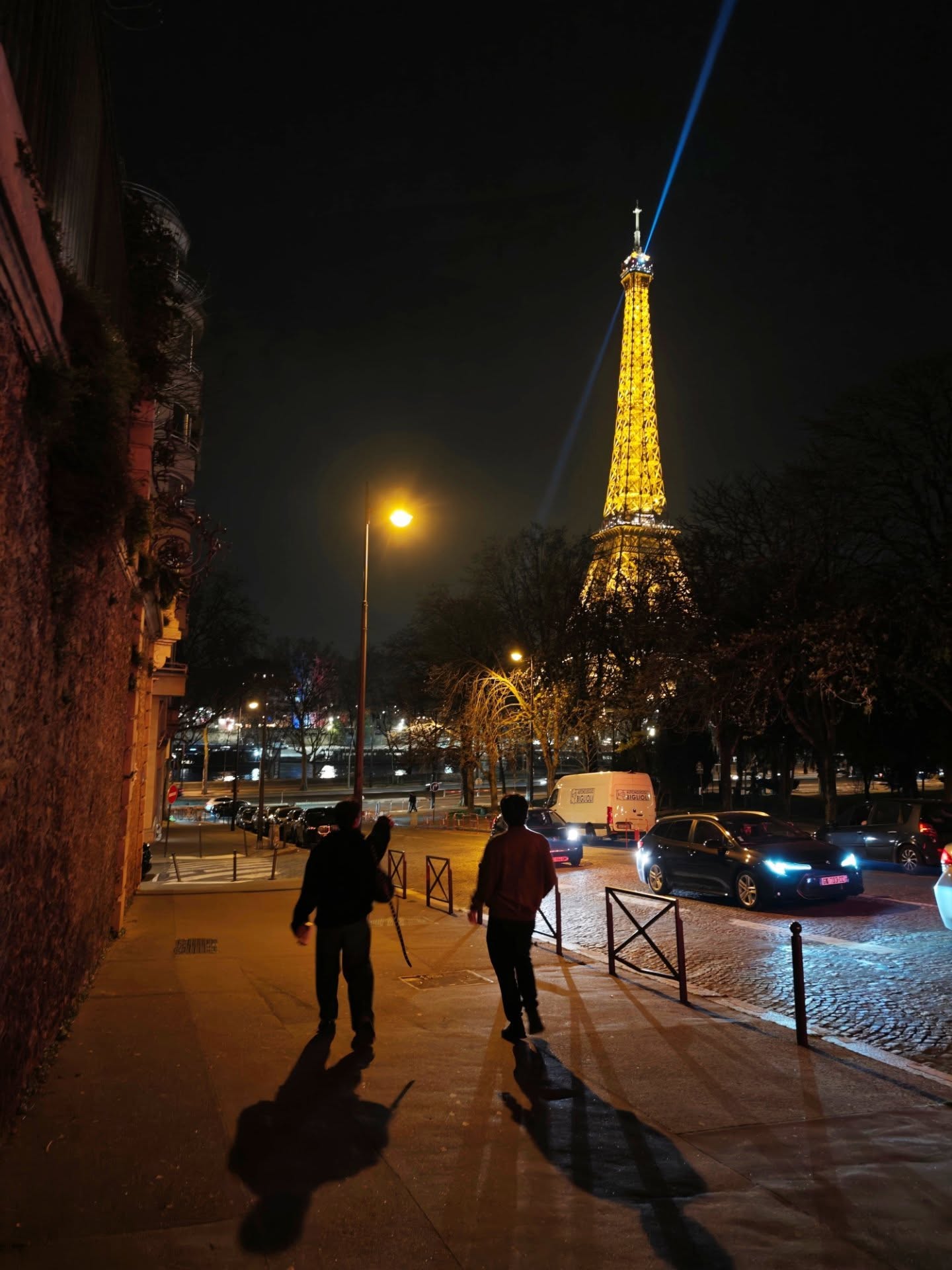 เต - ตะวัน วิหครัตน์