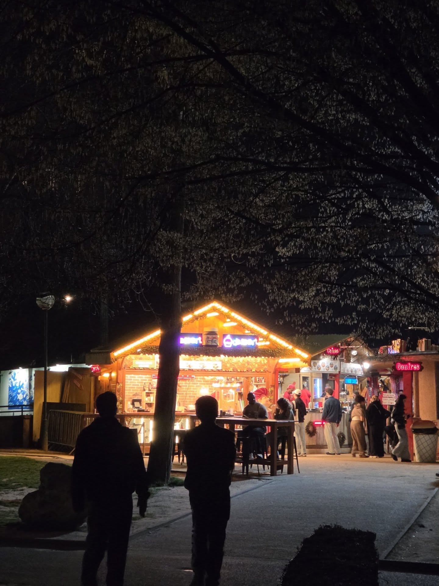 เต - ตะวัน วิหครัตน์